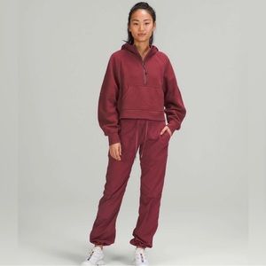 Lululemon Scuba Oversized 1/2 zip. Size M/L